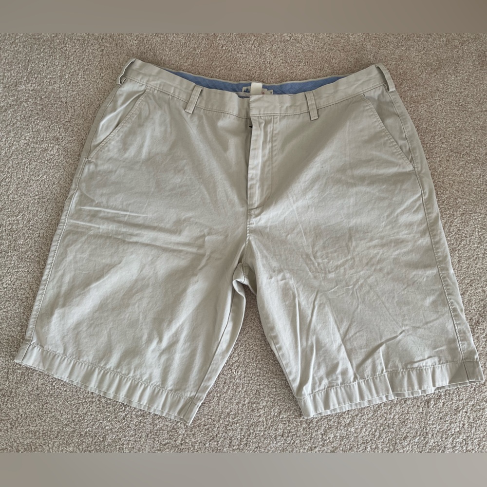 J. Crew Men’s Khaki Cotton Shorts size 38